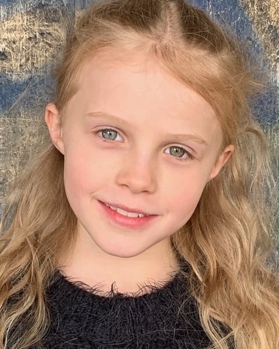 Alyla Browne