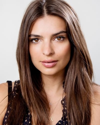 Emily Ratajkowski