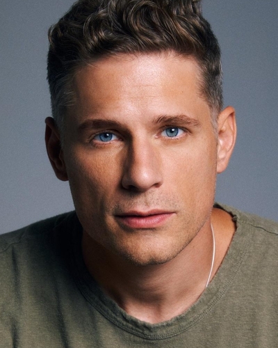 Matt Lauria