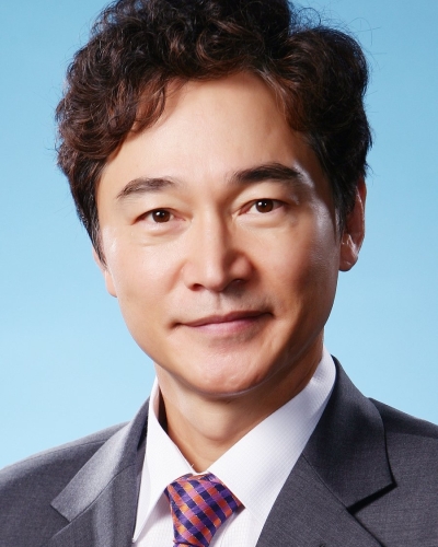 정보석