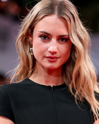 Grace Van Patten