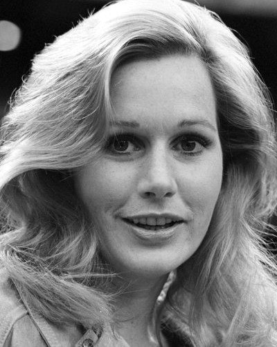 Sally Kellerman