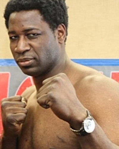 Ray Olubowale