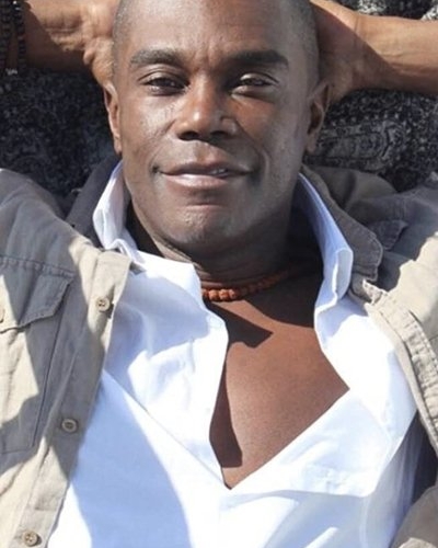 Marlon Saunders