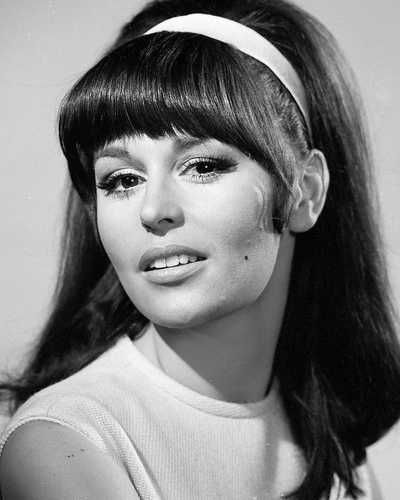 Marianna Hill