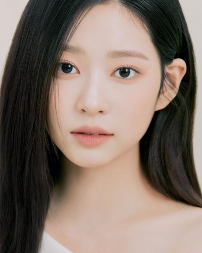 김민주