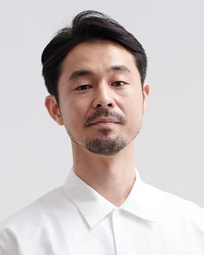 Tomomitsu Adachi