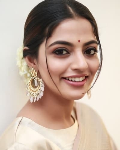 Nikhila Vimal