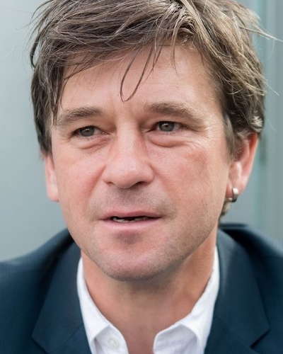 Peter Schneider