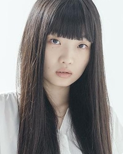 東野絢香