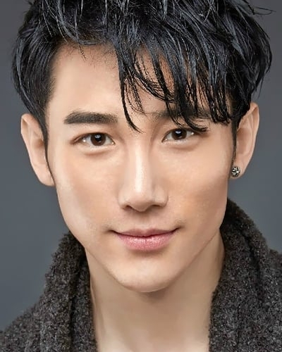 Yi Ding