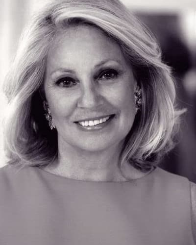 Tina Sloan
