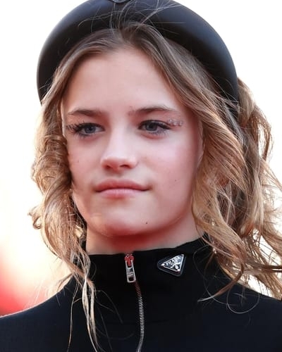 Lizzielou Corfixen