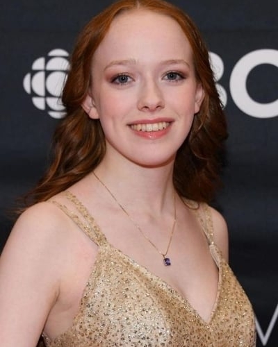 Amybeth McNulty