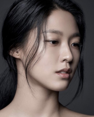 김설현