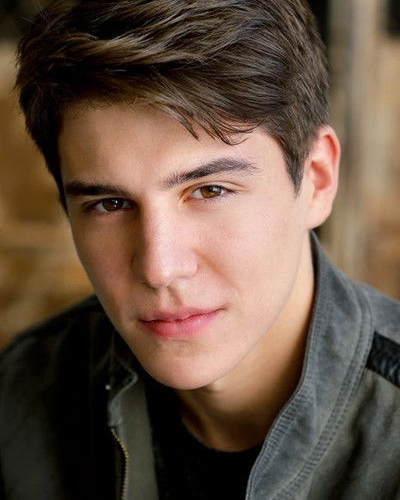Michael Grant