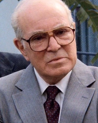 Stephen Elliott