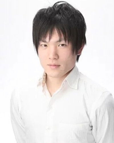 兼政郁人