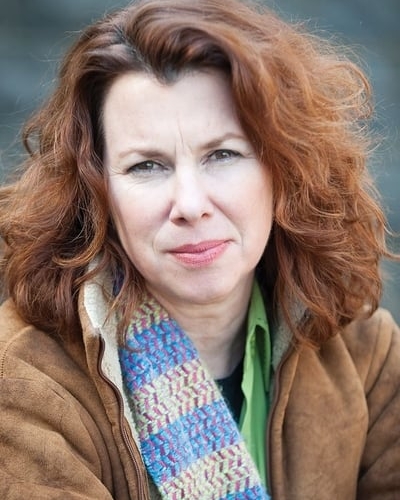 Siobhan Fallon Hogan