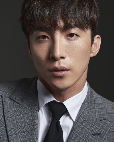 Dong Hyun-bae