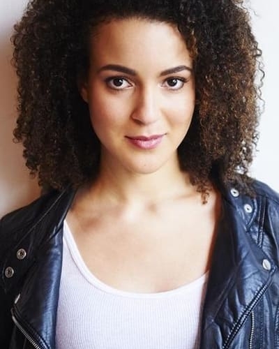 Leah Doz