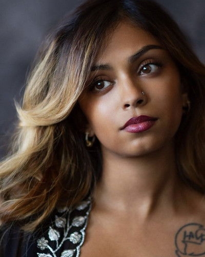 Anjini Taneja Azhar