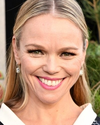 Lauren Bowles