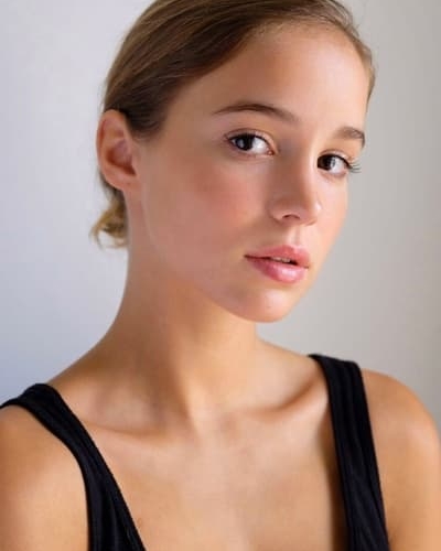 Alba Baptista
