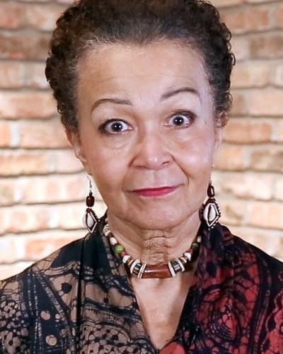 Lizan Mitchell