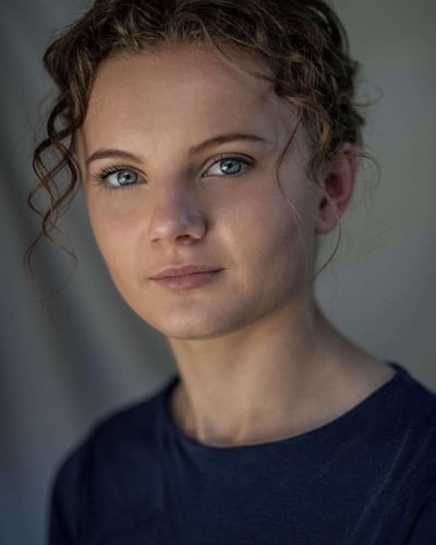 Annie Rose Buckley