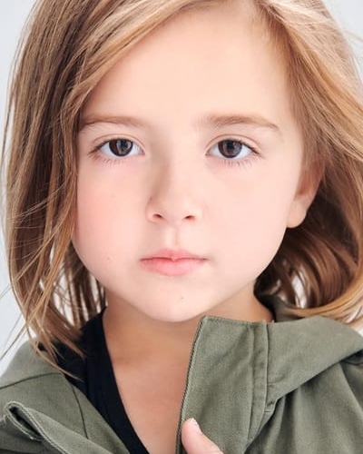 Luciana VanDette