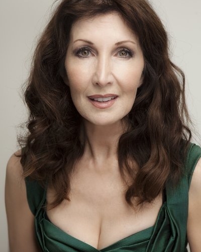 Joanna Gleason