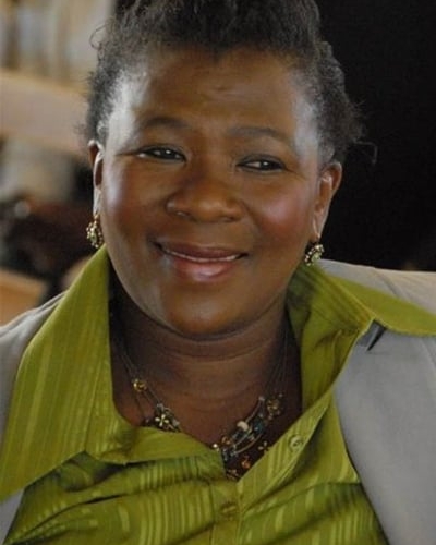 Sylvia Mngxekeza