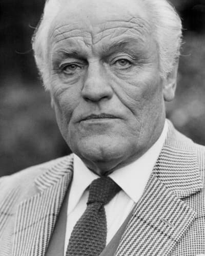 Charles Gray