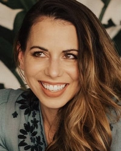 Laura Bailey