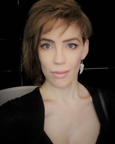 Fiora 'Feathers' Wise