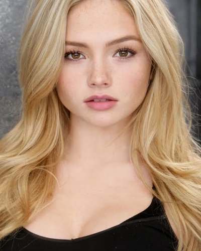 Natalie Alyn Lind