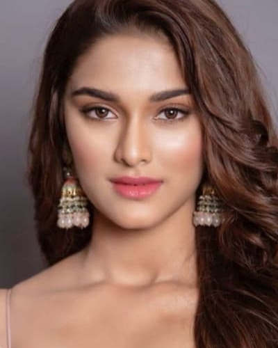 Saiee Manjrekar