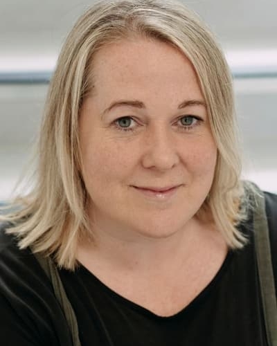 Clare Barrett