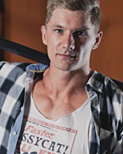 Reon Van Der Watt