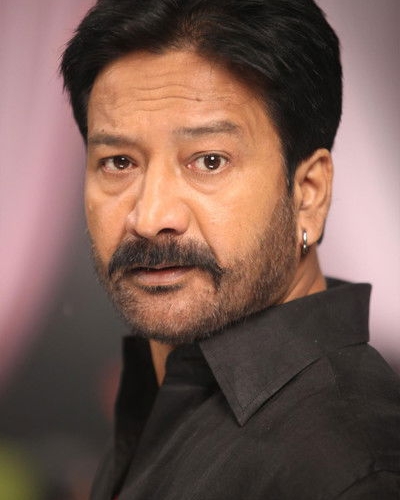 Ehsan Khan