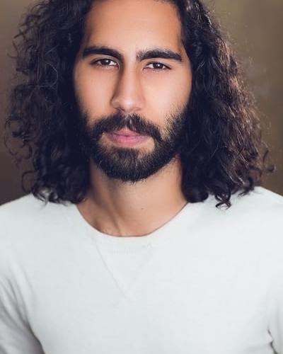 Anwar Wolf