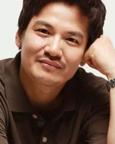 박선웅
