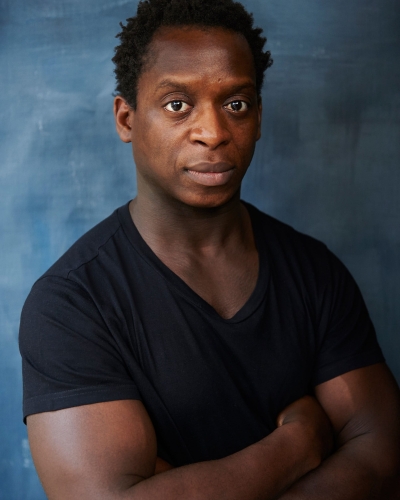 Kobna Holdbrook-Smith