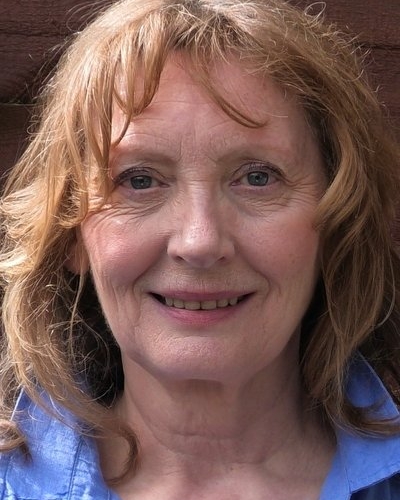 Lorraine Hilton