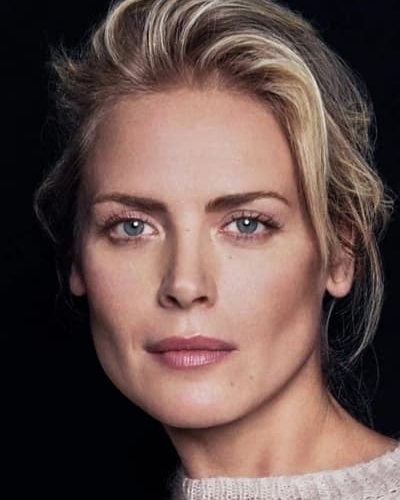 Synnøve Macody Lund
