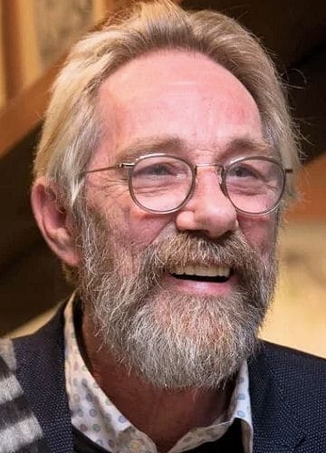 Kim Gyngell