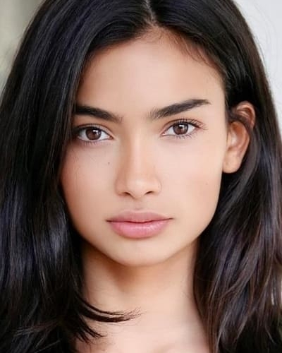 Kelly Gale