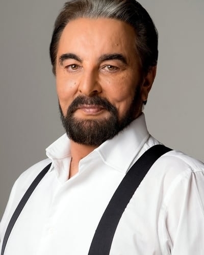 Kabir Bedi