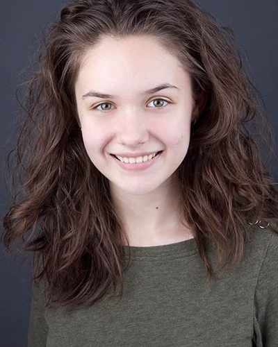 Julia Scarlett Dan